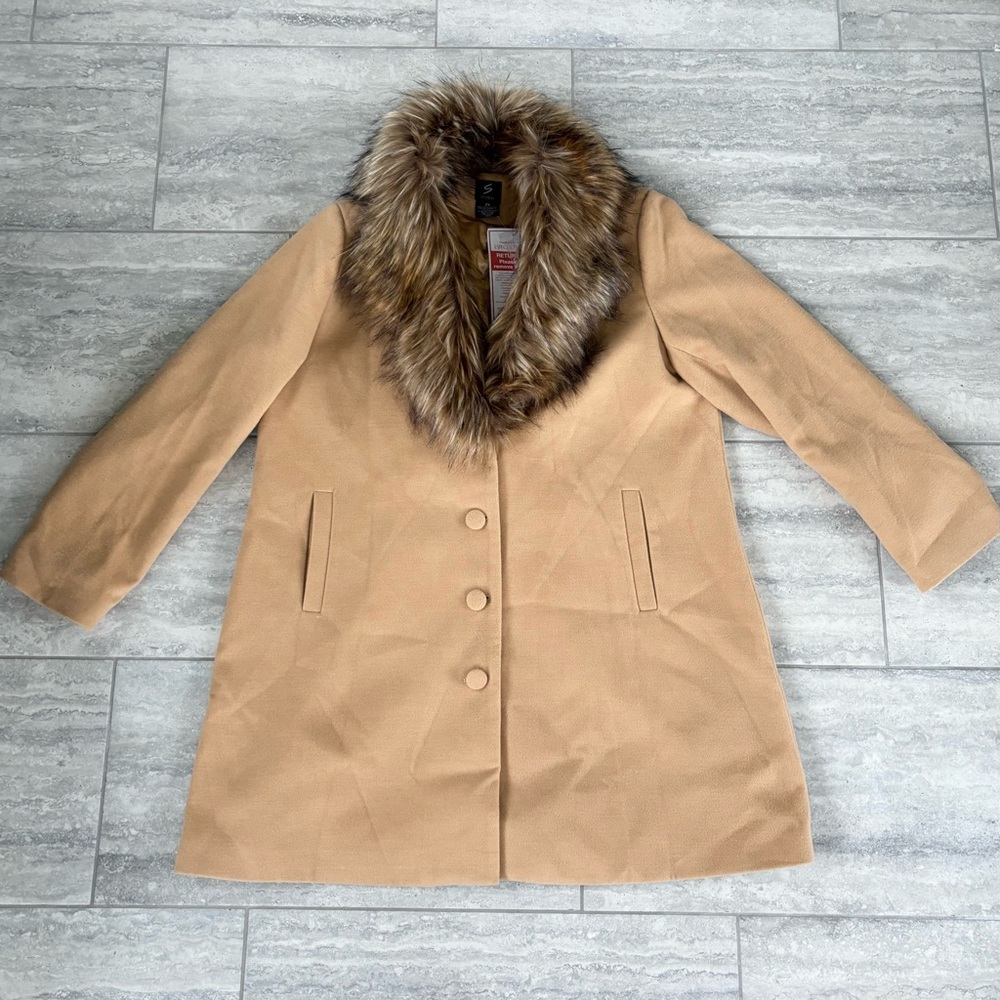 Studio Ey Camel Coat‎ with Faux Fur Trim